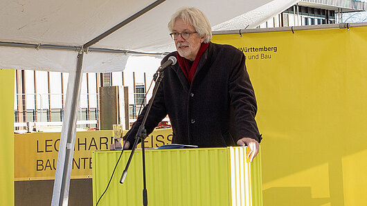 Andreas Hölting at the podium