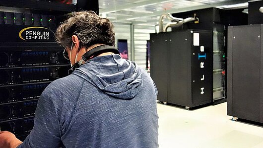 Picture of Computer in HLRS