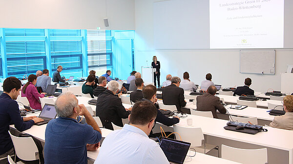 Photo of Energy Efficiency Workshop in HLRS auditorium.