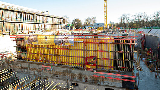 Foto vom Bau des HLRS III