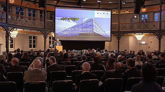 Bild: HLRS Celebrates Its 30th Anniversary