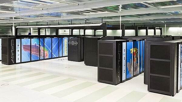 Photo of Hazel Hen supercomputer.